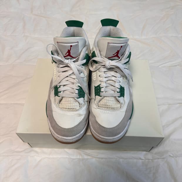 조던4 SB 파인 그린 265