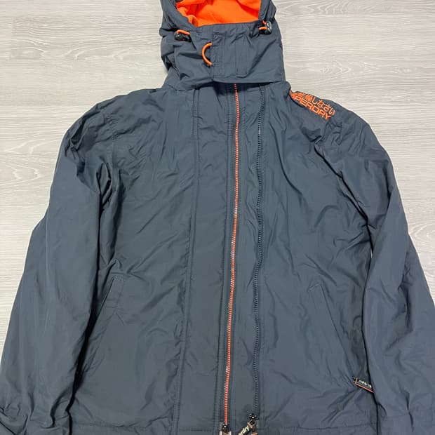 수퍼드라이 점퍼 M