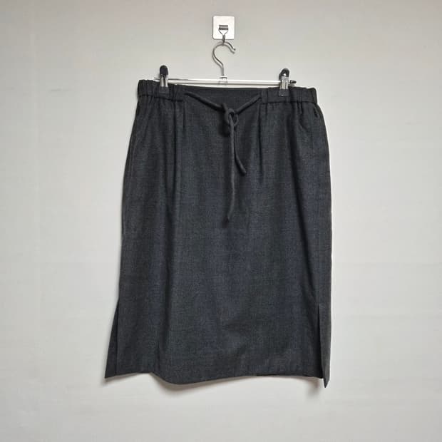 제럴드다렐 울 미디 스커트 40사이즈 P-144