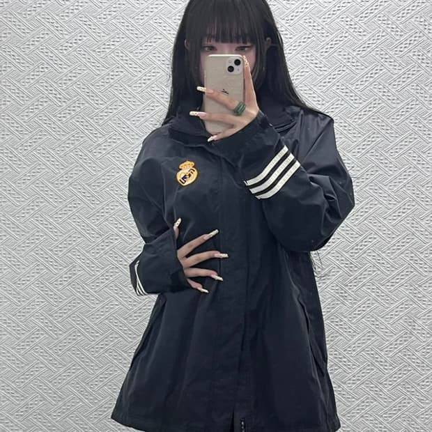아디다스 레알마드리드 100주년 바람막이 레인자켓 90 C10040