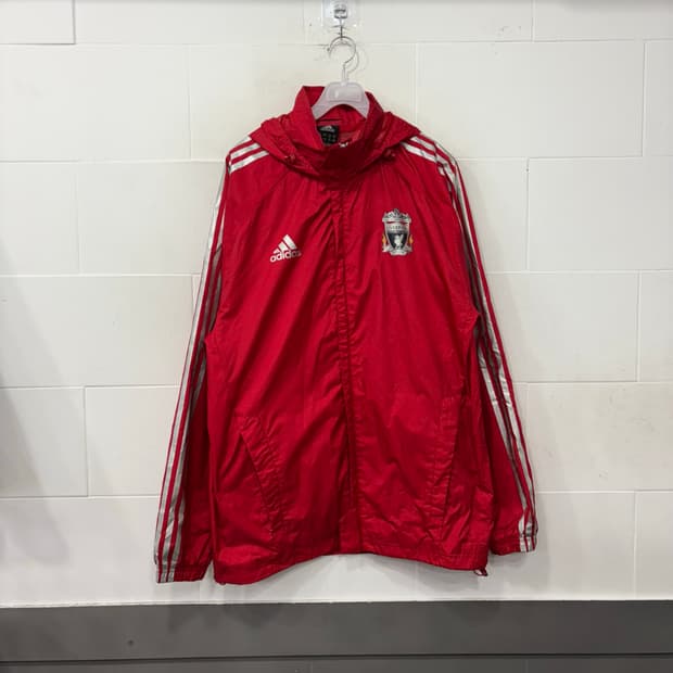 아디다스 리버풀 FC 바람막이 자켓
