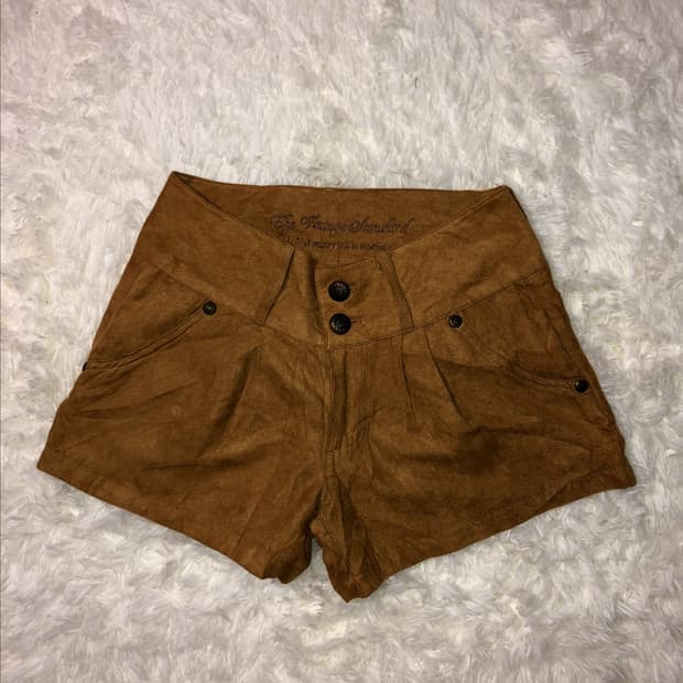brown velvet short pt