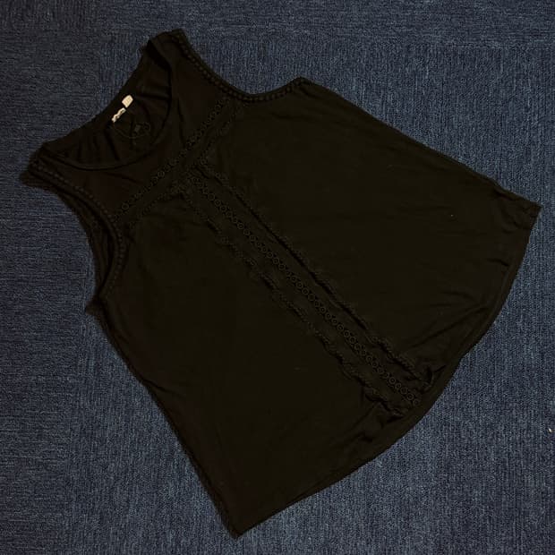 모리걸 빈티지 블랙 베스트