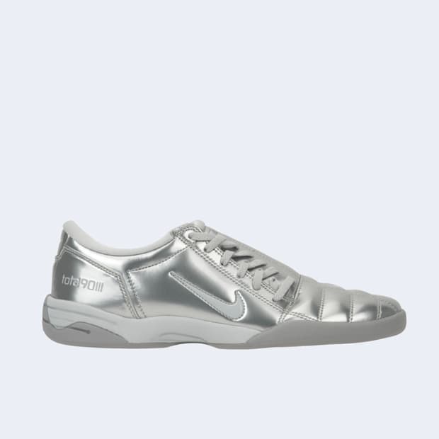 Nike Total 90 III SP Metallic Platin 245