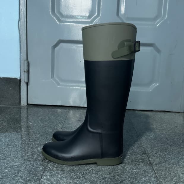 [MAEGARET HOWELL] Rain Boots