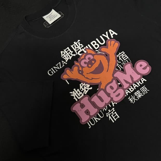 VETEMENTS 베트멍 hug me 티셔츠 XS