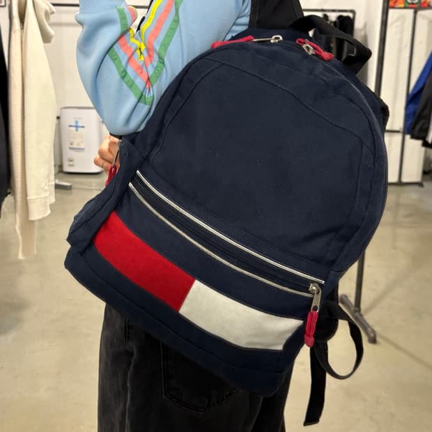 타미힐피거 올드스쿨 백팩