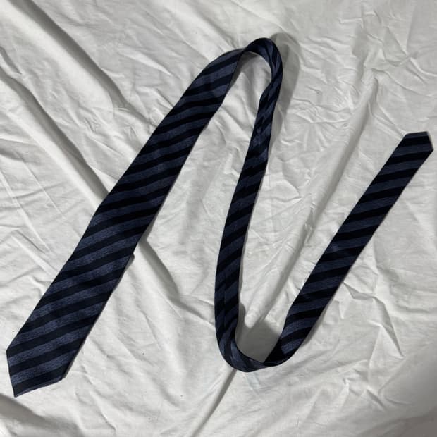 이세이미야케 패턴 실크 넥타이