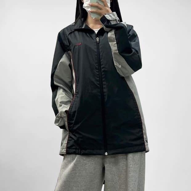 나이키 00s 레드 스우시 바람막이 자켓