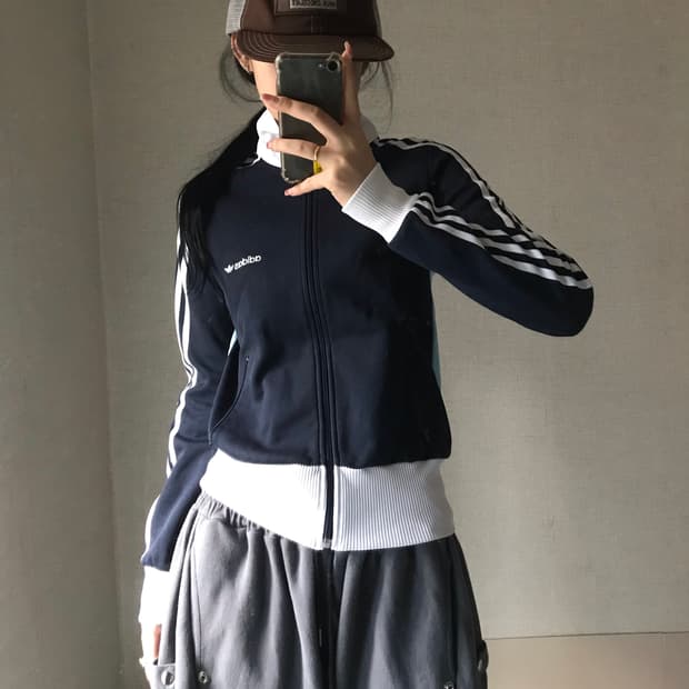 아디다스 네이비 연하늘 베켄바우어 져지
