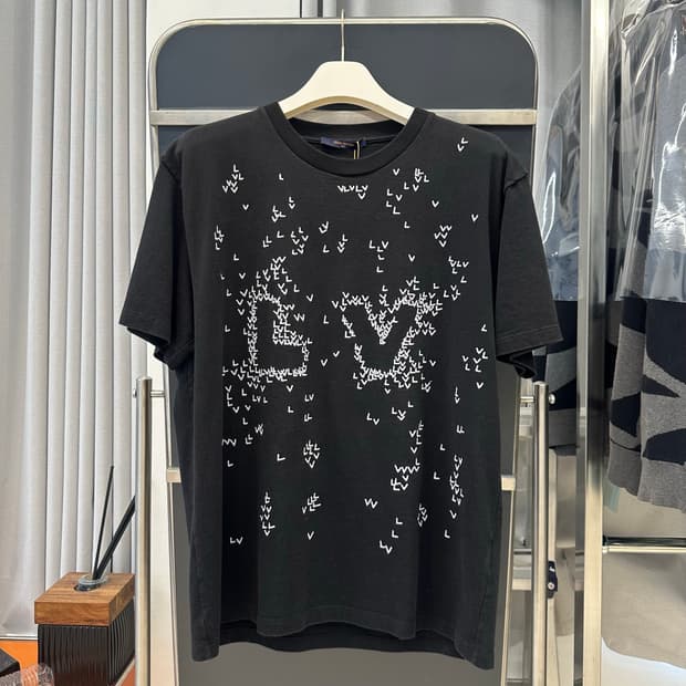 루이비통 스프레드 LV 반팔 XL
