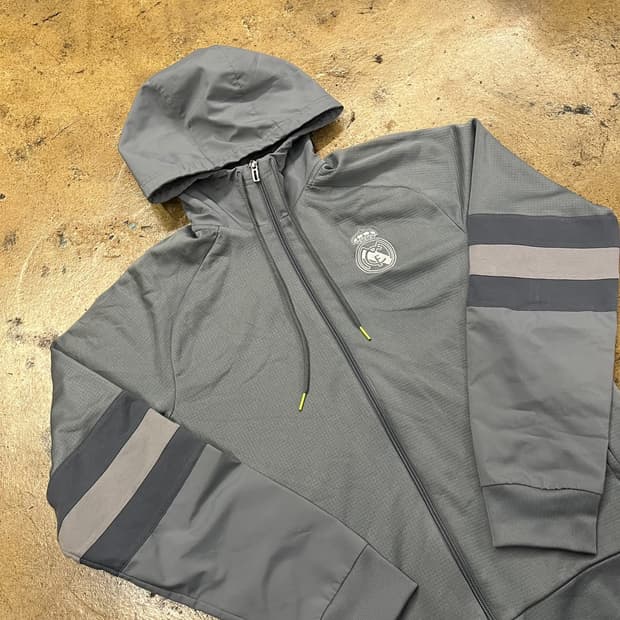 [정품/L] 아디다스 레알마드리드 후드집업 그레이 트레이닝 b16