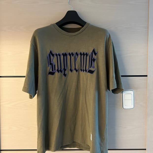 24ss Supreme 올드 잉글리쉬 티셔츠