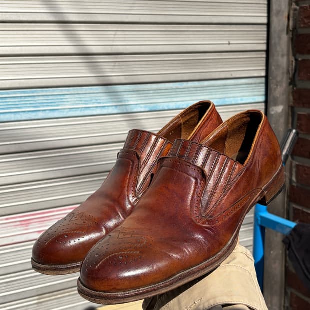 돌체앤가바나 플리츠 윙팁 구두