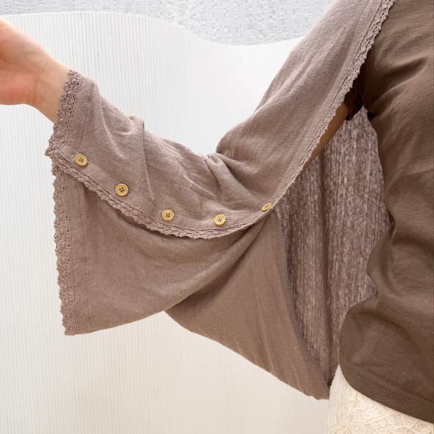 mocha lace muffler