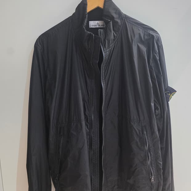 스톤아일랜드 23SS 크링클랩스 나일론 블루종 [XL]