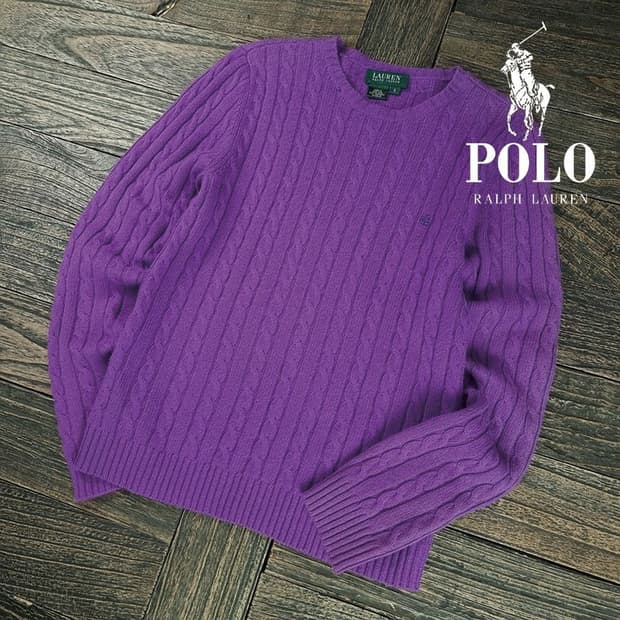 [폴로 랄프로렌] 로고 자수 케이블 꽈배기 니트 바이올렛 M19742