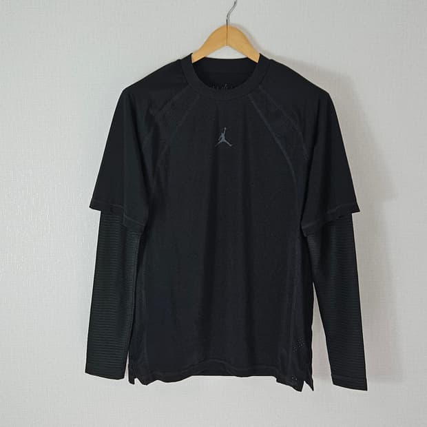 나이키 조던 신형 드라이핏 롱슬리브 티셔츠 다크스모크 탑 M 95