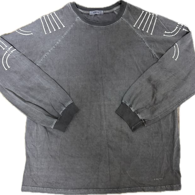 이그노타 코어:6 타입.1 콜럼 롱 슬리브 티셔츠 브라운