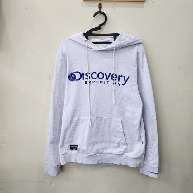 디스커버리 얇은기모 로고 후드 그레이