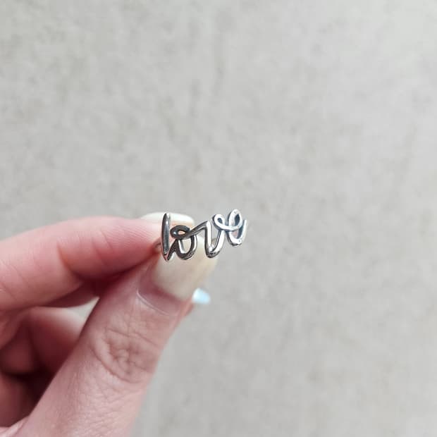 실버 LOVE 레터링 반지