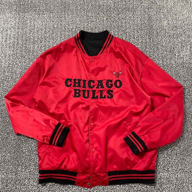 빈티지9. NBA 블루종 시카고불스 바시티 스타디움 자켓 리버시블