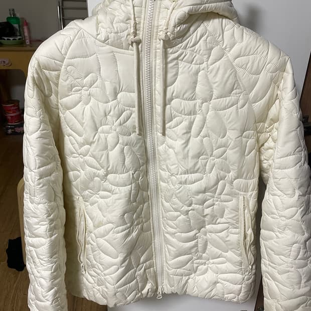 리버서블 경량패딩