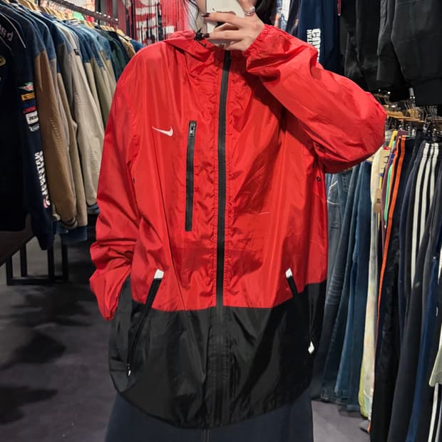 [IM] Nike 나이키 투톤 후드 바람막이 레드 블랙