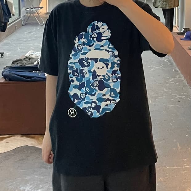 베이프 카모 빅 에이프 블랙 반팔 H2126