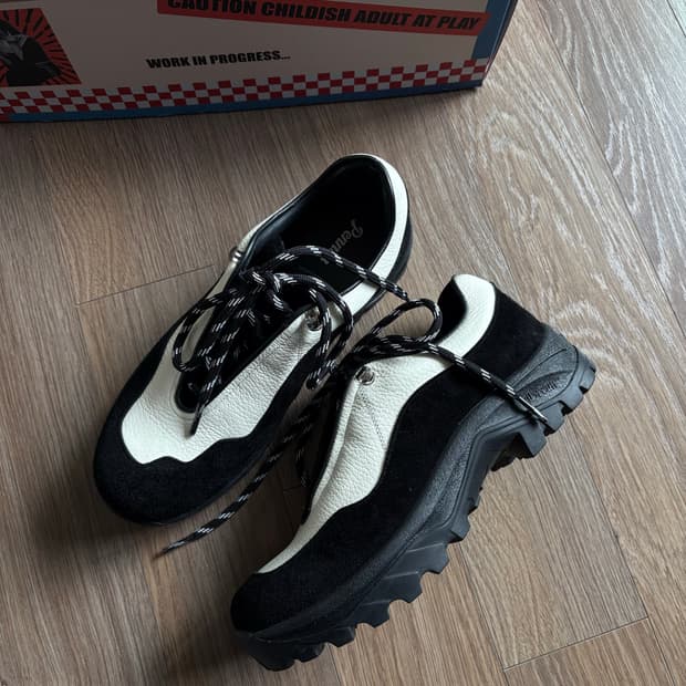 Pennon 페넌 돌로레스 오프화이트 트레킹 슈즈