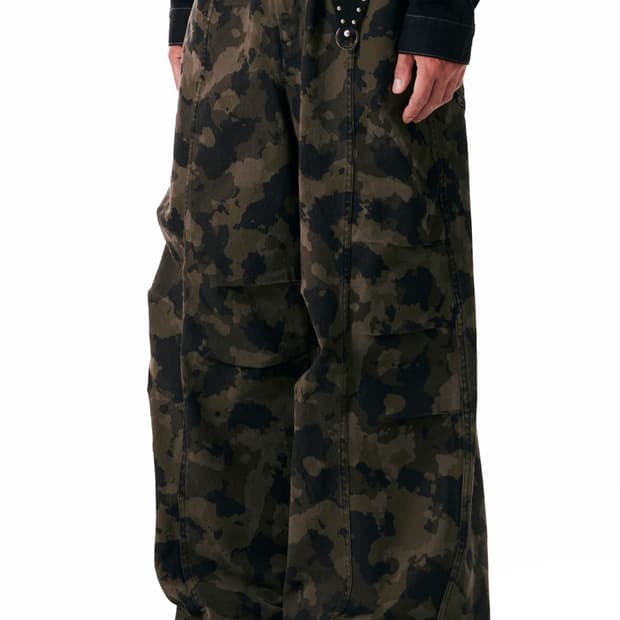 Aakam knee pin-tuck camouflage khaki 1