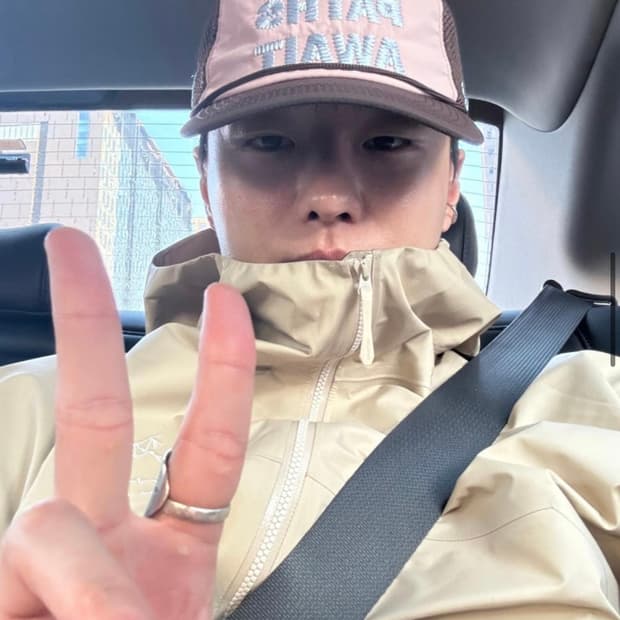 알렉스조노 우즈 캡