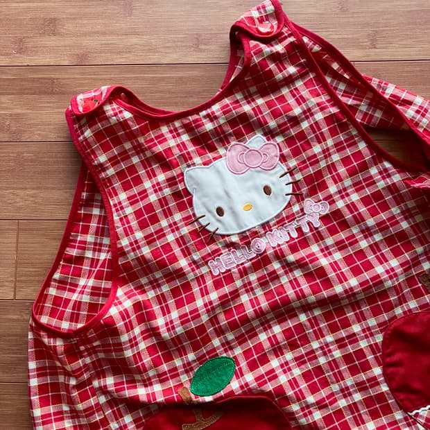 헬로키티 앞치마 산리오 키덜트