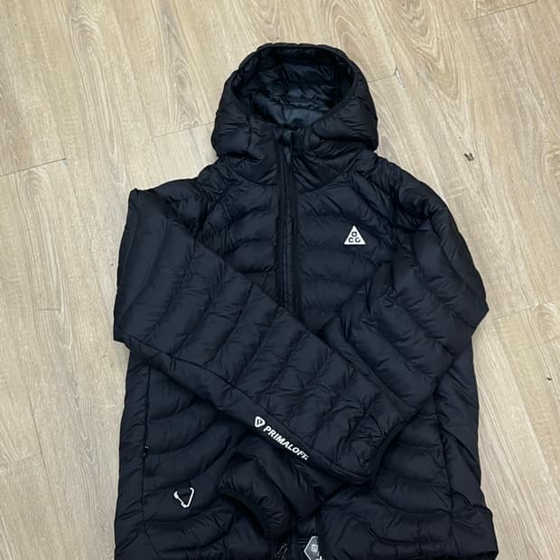 나이키 ACG 경량패딩