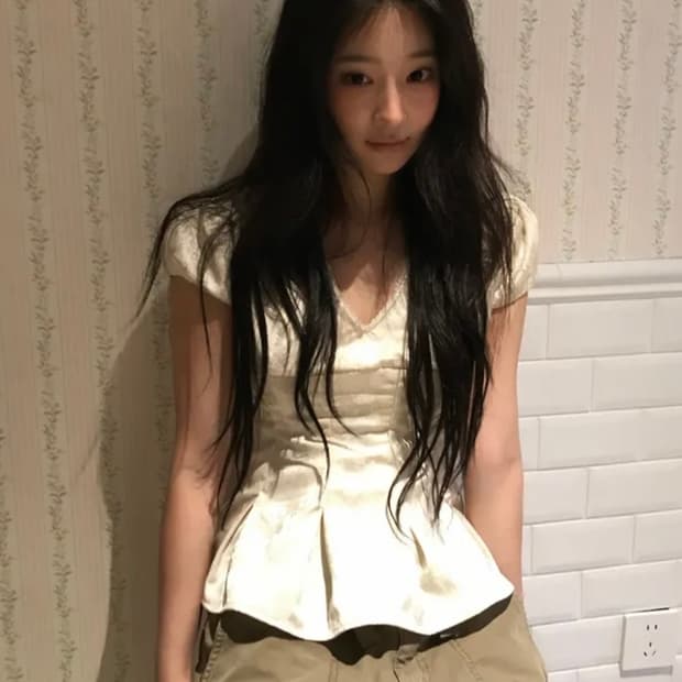 레터프롬문 블라우스