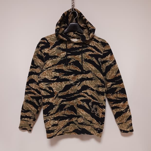 H&M 카모  기모후드티셔츠