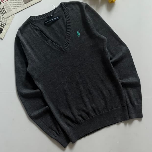 Polo 폴로랄프로렌 그레이 V넥 니트