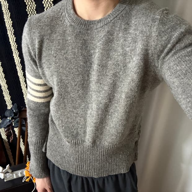 톰브라운 셰틀랜드 크롭 니트