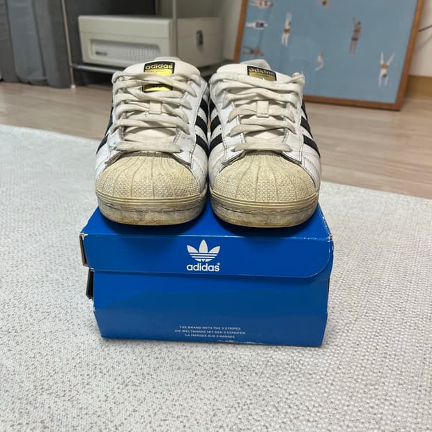 아디다스 슈퍼스타 흰검 운동화