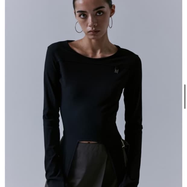 트리밍버드 back less strap 롱 슬리브