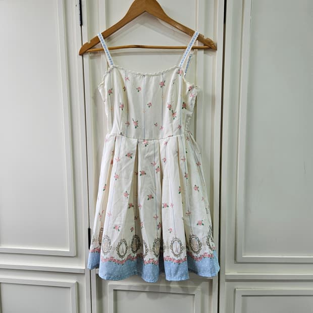 Ank Rouge(앙크루즈) 로즈 프린트 스모크 원피스