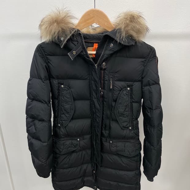 여) 파라점퍼스 라쿤패딩