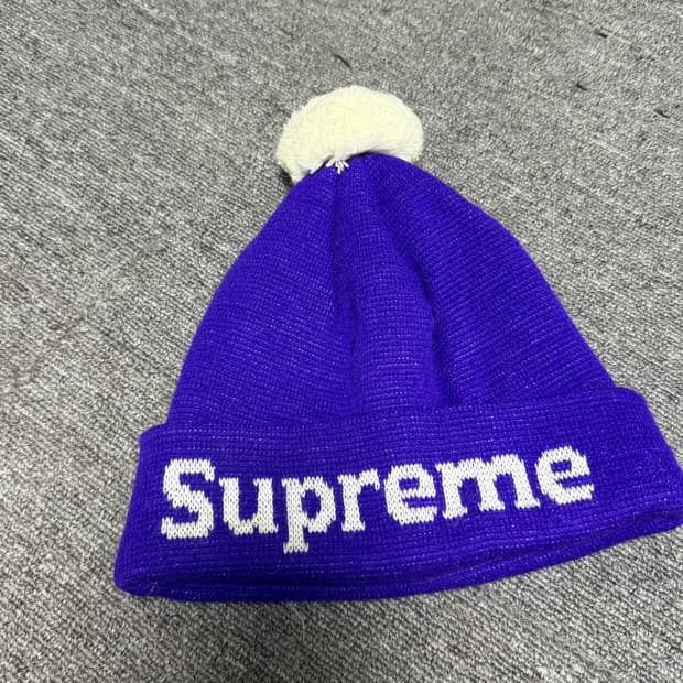 슈프림 보라색 털 비니 방울비니