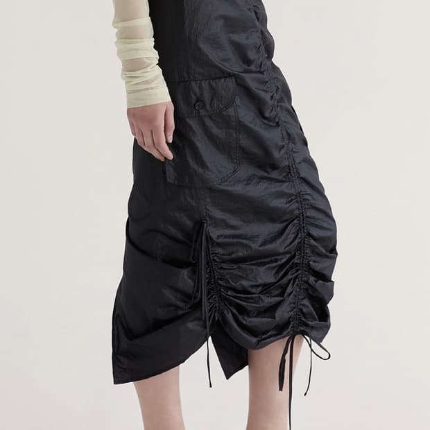 새상품) 드래곤블루스 스트링 셔링 카고 스커트