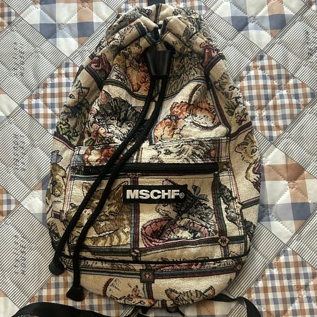 미스치프 캣드로우 고양이 백팩