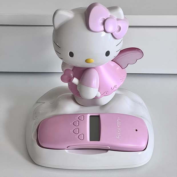 고전 키티 전화기 엔젤키티