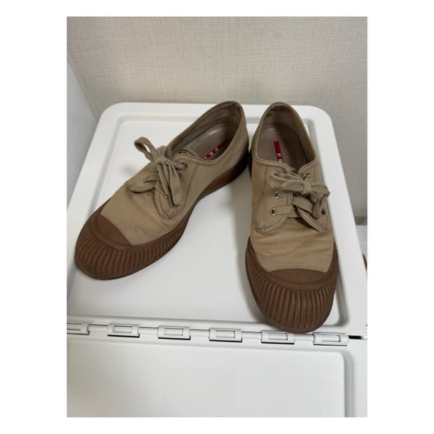 프라다 스니커즈