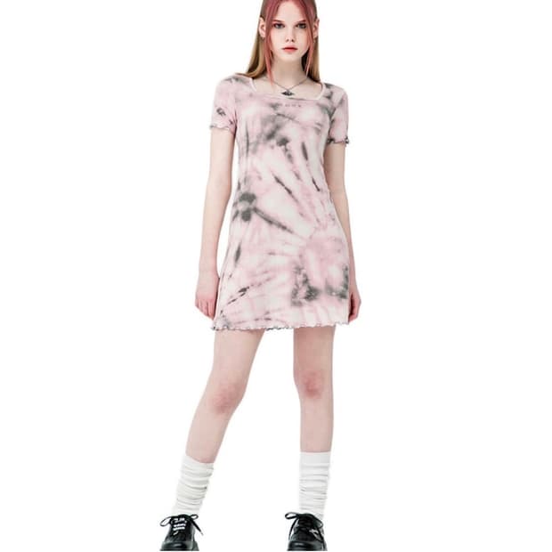 러닝하이 스퀘어넥 타이다이 슬림 드레스 (핑크)