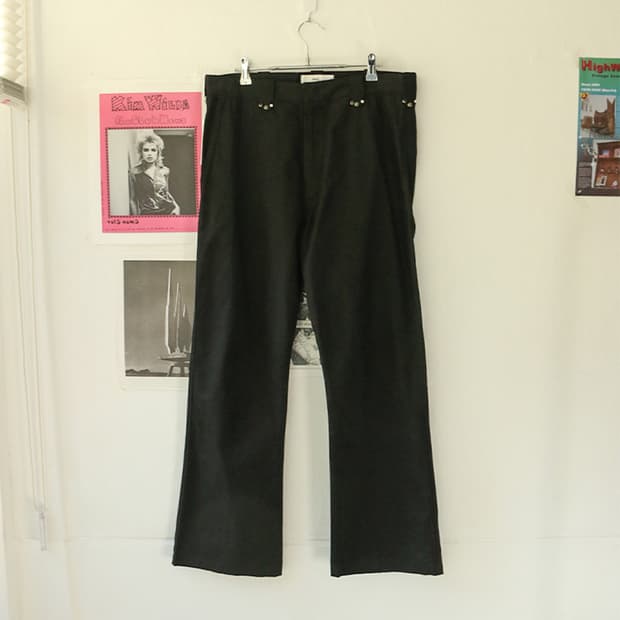 토가 비릴리스 스터드 부츠컷 팬츠