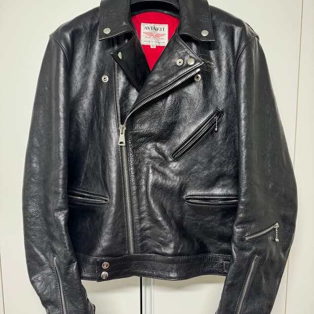 루이스레더 441 사이클론 배지카우